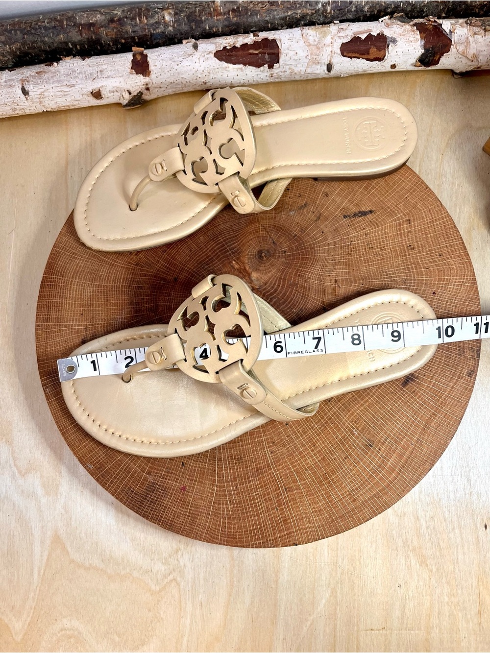 Tory Burch Miller Metallic Champagne Gold Leather Thong Sandals Size 9 - Picture 15 of 15